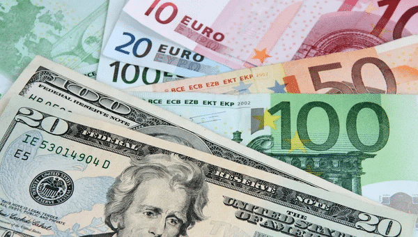 Hvorfor svinger valutamarkedet mye featured